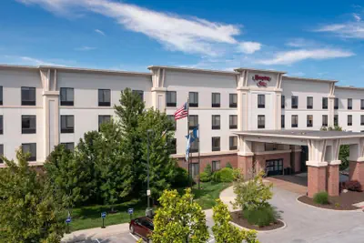 Photo 2 - Hampton Inn Omaha West-Lakeside