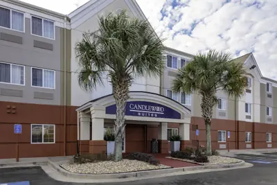 Photo 2 - Candlewood Suites Warner Robins/Robins AFB by IHG