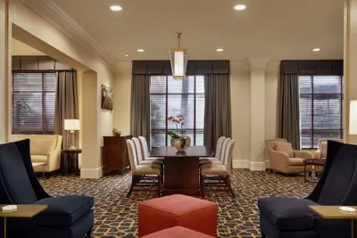 Photo 4 - Hilton Columbia Center