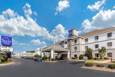 Photo 2 - Sleep Inn & Suites Millbrook - Prattville