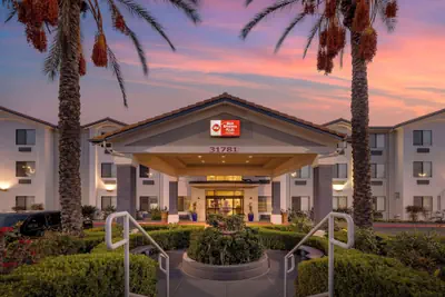 Photo 2 - Best Western Plus Lake Elsinore Inn & Suites
