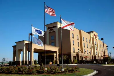 Photo 2 - Hampton Inn Calera