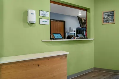 Photo 4 - Extended Stay America Select Suites - Kalamazoo - West