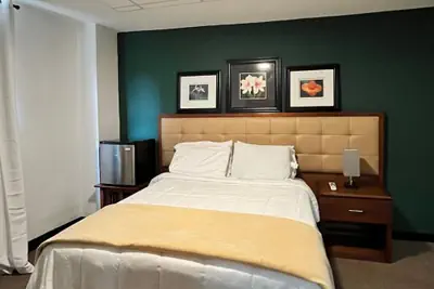 Photo 5 - S.J. Suites Hotel