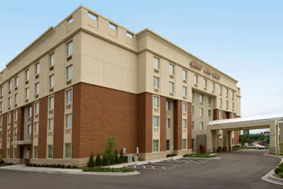 Photo 2 - Drury Inn & Suites Middletown Franklin
