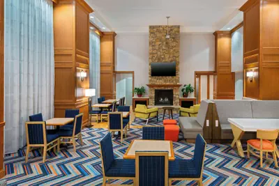 Photo 4 - Hampton Inn & Suites Murfreesboro