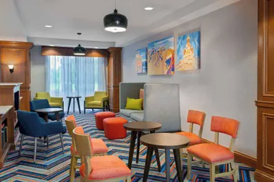 Photo 5 - Hampton Inn & Suites Murfreesboro