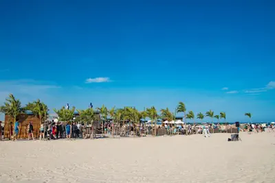 Photo 2 - ICONA Diamond Beach