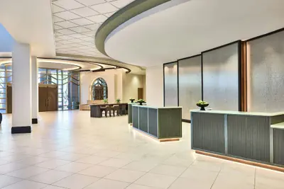 Photo 2 - Renaissance® Phoenix Glendale Hotel & Conference Center
