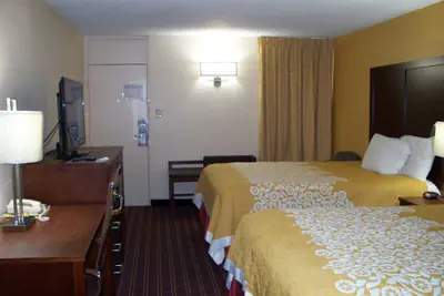 Photo 5 - Bluegrass Inn