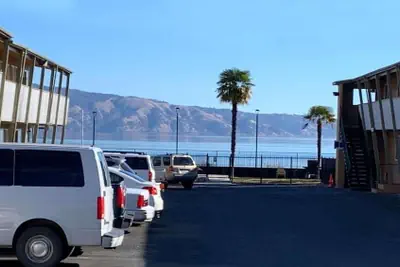 Photo 2 - Anchorage Inn Lakeport