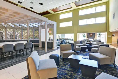 Photo 5 - Embassy Suites by Hilton Valencia