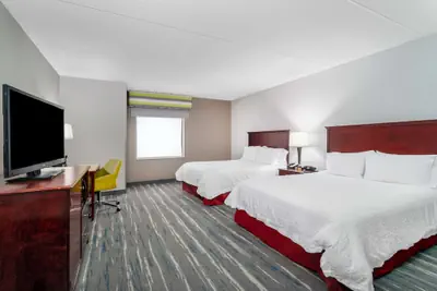 Photo 4 - Hampton Inn Suites Minneapolis St Paul Arpt-Mall of America