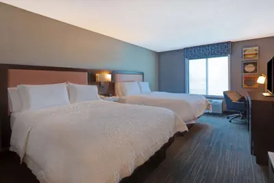 Photo 5 - Hampton Inn & Suites Rohnert Park - Sonoma County
