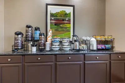 Photo 4 - Comfort Inn & Suites North Little Rock McCain Mall