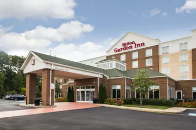 Photo 2 - Hilton Garden Inn Hampton Coliseum Central