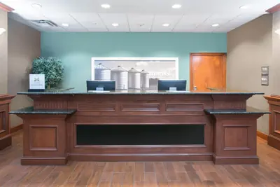 Photo 5 - Hampton Inn Siloam Springs