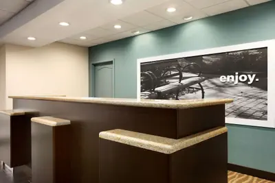 Photo 3 - Hampton Inn Dover