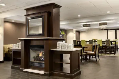 Photo 4 - Hampton Inn Dover