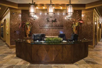 Photo 4 - Carriage House Hotel