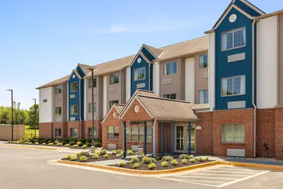 Photo 2 - Microtel Inn & Suites by Wyndham Culpeper