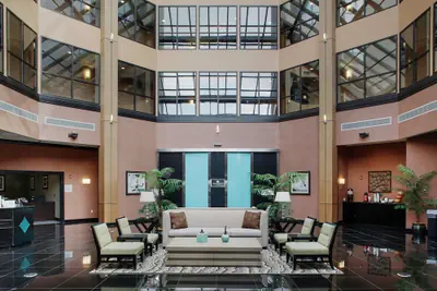 Photo 3 - DoubleTree Suites by Hilton Bentonville