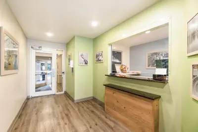 Photo 3 - Extended Stay America Select Suites - Ocala