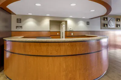 Photo 3 - Comfort Suites Knoxville North