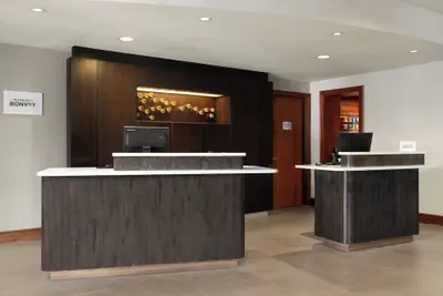 Photo 3 - Courtyard by Marriott Fort Myers I-75/Gulf Coast Town Center