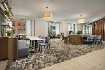 Photo 3 - Springhill Suites by Marriott Chicago Downtown/ River North