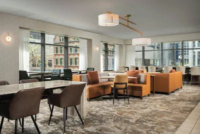 Photo 4 - Residence Inn by Marriott Chicago Downtown / River North