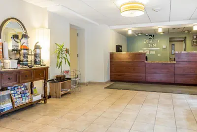 Photo 4 - Quality Inn Flamingo