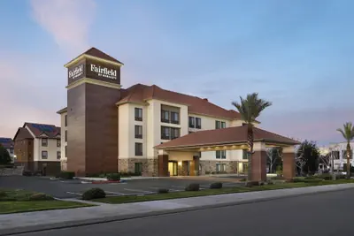 Photo 2 - Fairfield by Marriott Inn & Suites Fresno River Park