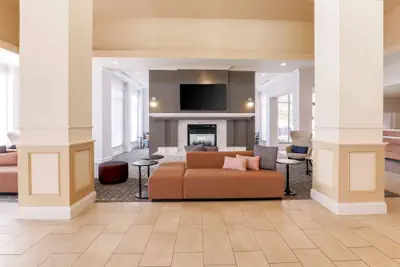 Photo 5 - Hilton Garden Inn Reno
