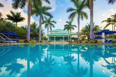 Photo 2 - Provident Doral at the Blue Miami