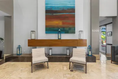 Photo 5 - Provident Doral at the Blue Miami