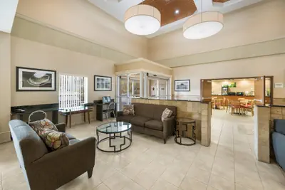 Photo 4 - Quality Inn & Suites Fishkill South near I-84