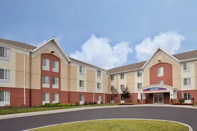 Photo 2 - Candlewood Suites Kansas City Speedway by IHG