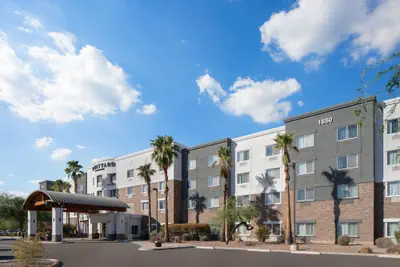 Photo 2 - Courtyard by Marriott Phoenix West/Avondale