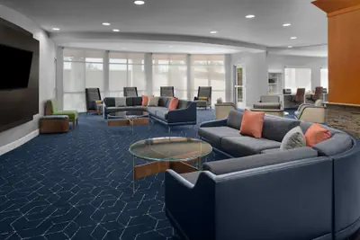 Photo 4 - Courtyard by Marriott Phoenix West/Avondale