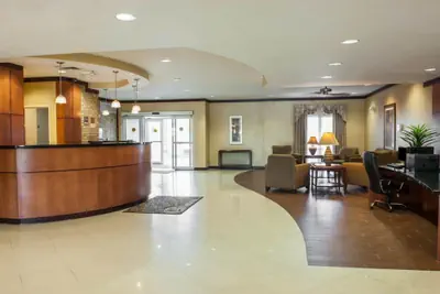 Photo 3 - Comfort Suites Southport