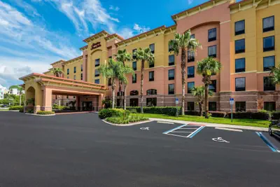 Photo 2 - Hampton Inn & Suites Orlando-South Lake Buena Vista