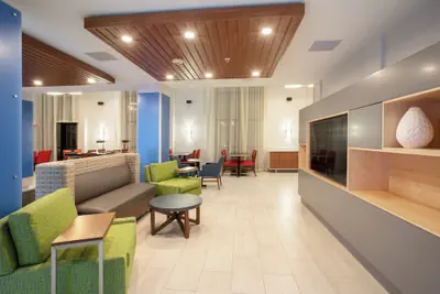 Photo 2 - Holiday Inn Express & Suites Phoenix - Glendale Sports Dist by IHG