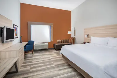 Photo 3 - Holiday Inn Express and Suites Ontario Airport by IHG