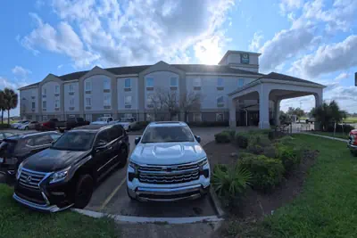 Photo 2 - Quality Inn & Suites Houma