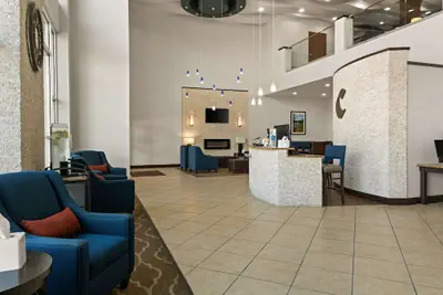 Photo 4 - Comfort Suites Granbury