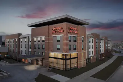Photo 2 - Hampton Inn & Suites Omaha-Downtown