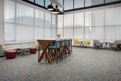 Photo 4 - Hampton Inn & Suites Omaha-Downtown