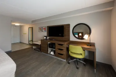 Photo 5 - Hampton Inn & Suites Fredericksburg-at Celebrate Virginia