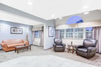 Photo 3 - Microtel Inn & Suites by Wyndham Bath